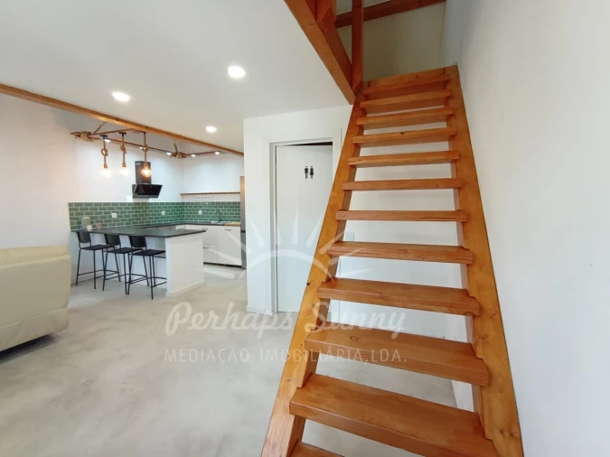 Moradia T1 para Arrendamento em Santa Maria do Castelo e Santiago e Santa Susana Foto 2