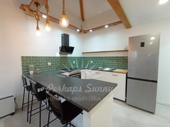 Moradia T1 para Arrendamento em Santa Maria do Castelo e Santiago e Santa Susana Foto 5
