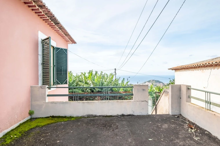 Moradia T2 para Venda em Santo Antonio Foto 18