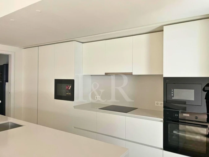 Apartamento T3 para Venda em Avenidas Novas Foto 5