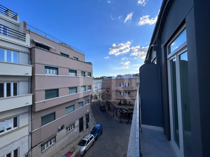 Apartamento T2 para Venda em Arroios Foto 12