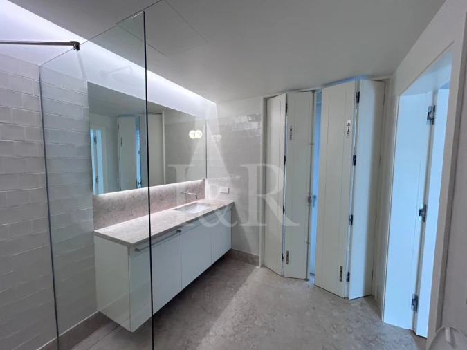 Apartamento T2 para Venda em Arroios Foto 11