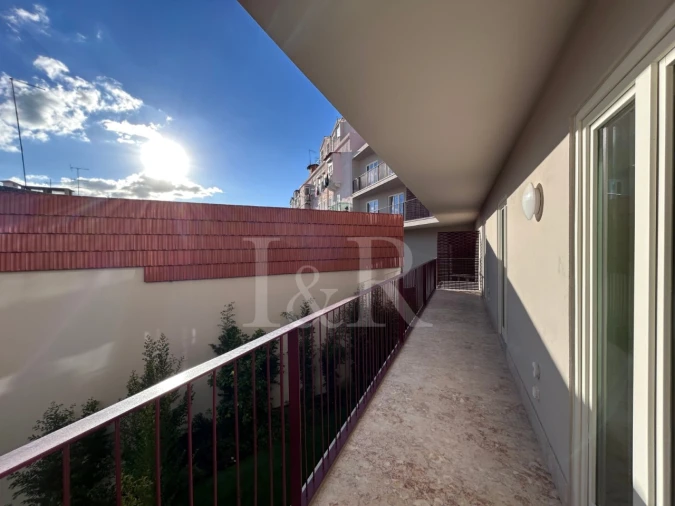 Apartamento T2 para Venda em Arroios Foto 12