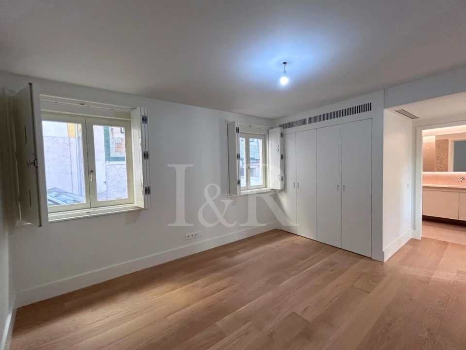 Apartamento T2 para Venda em Arroios Foto 9