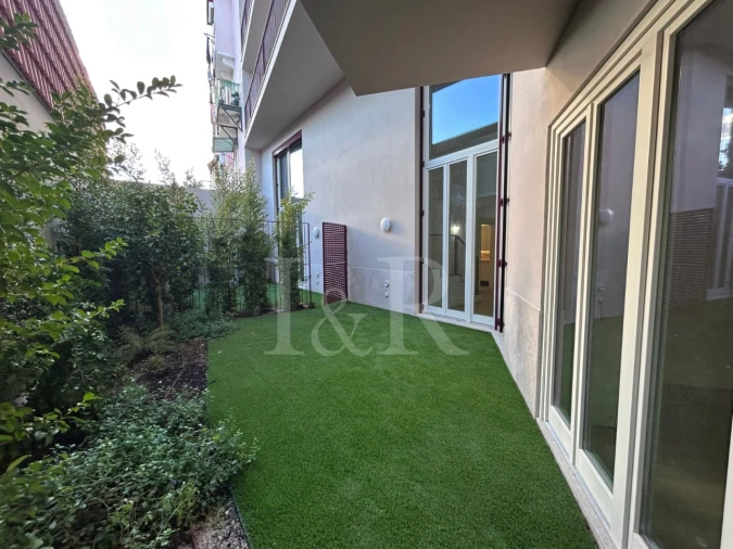 Apartamento T2 para Venda em Arroios Foto 2