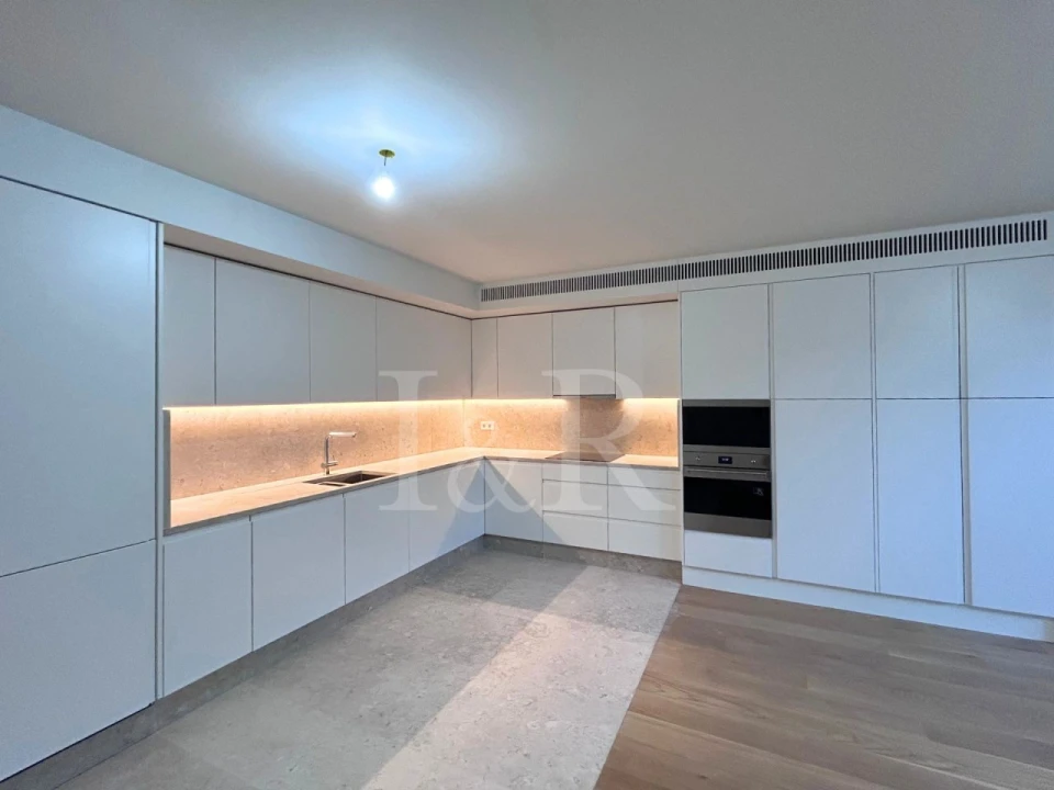 Apartamento T2 para Venda em Arroios Foto 8