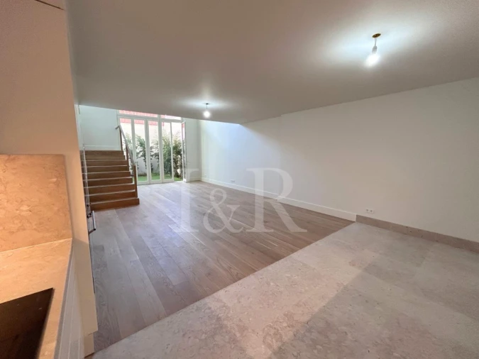 Apartamento T2 para Venda em Arroios Foto 7