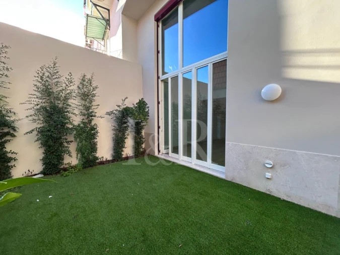 Apartamento T2 para Venda em Arroios Foto 2