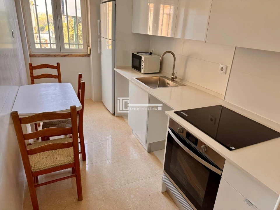 Apartamento T2 para Arrendamento em Moscavide e Portela Foto 32