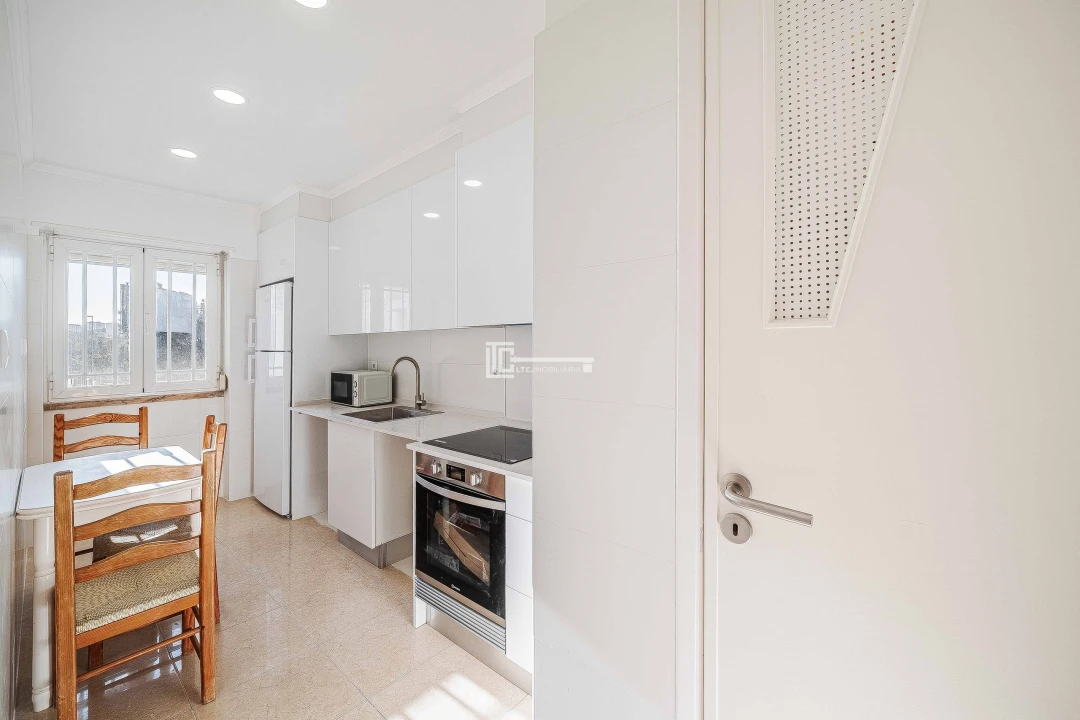 Apartamento T2 para Arrendamento em Moscavide e Portela Foto 19