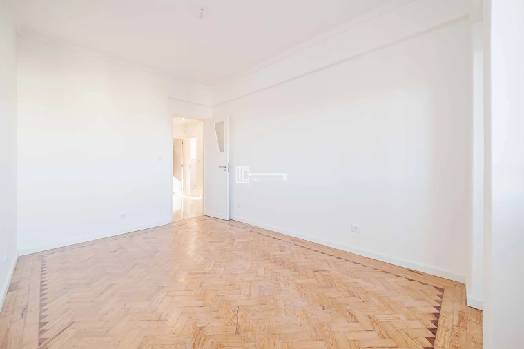 Apartamento T2 para Arrendamento em Moscavide e Portela Foto 8