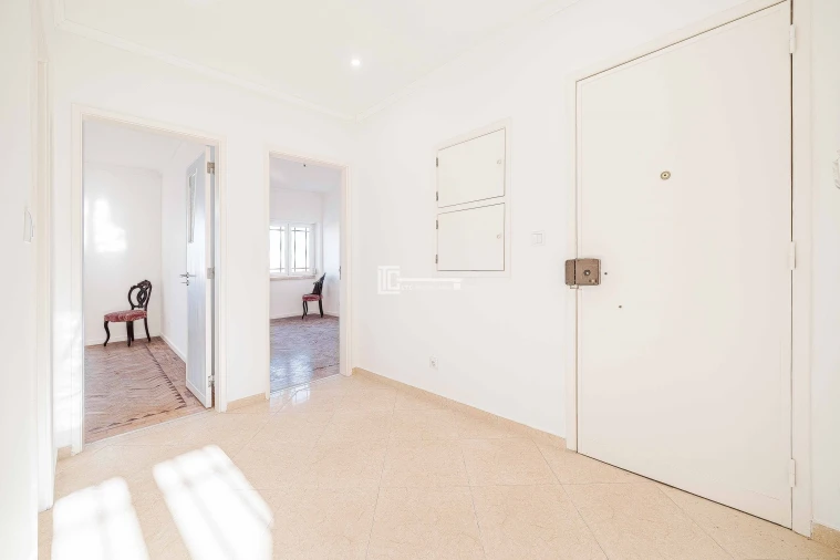 Apartamento T2 para Arrendamento em Moscavide e Portela Foto 5