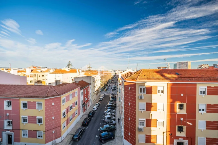 Apartamento T2 para Arrendamento em Moscavide e Portela Foto 12