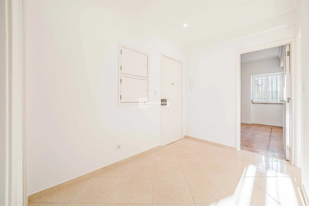 Apartamento T2 para Arrendamento em Moscavide e Portela Foto 29