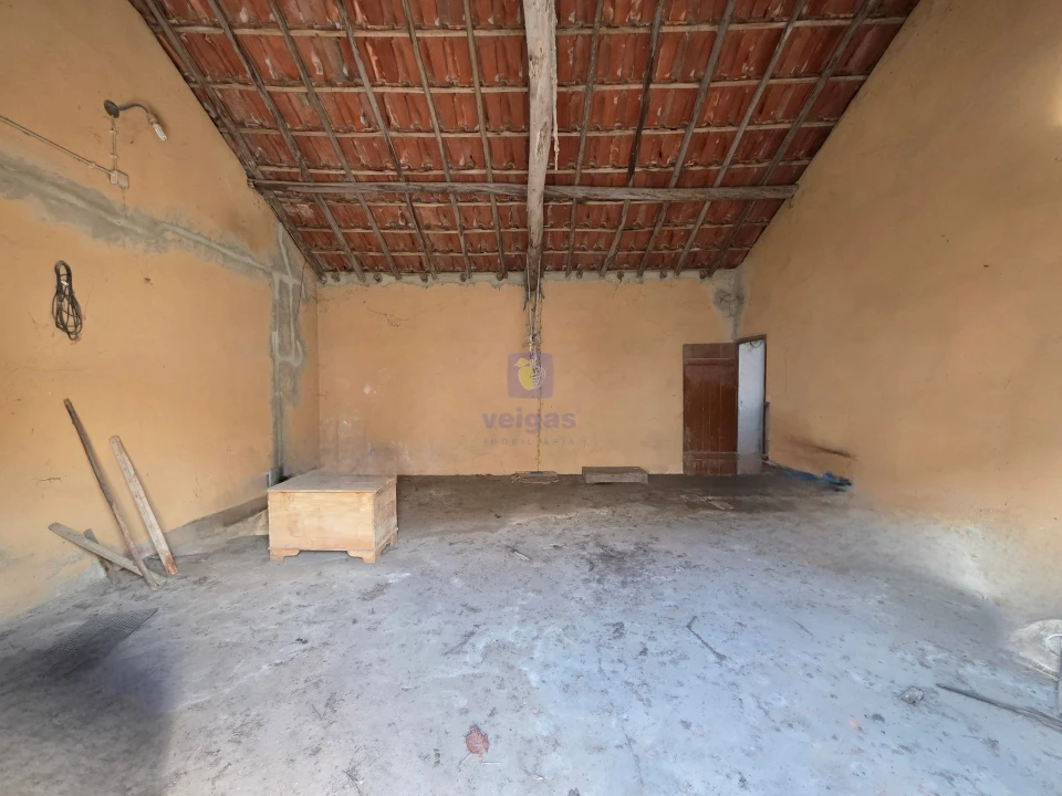 Moradia T3 para Venda em Alvorninha Foto 5