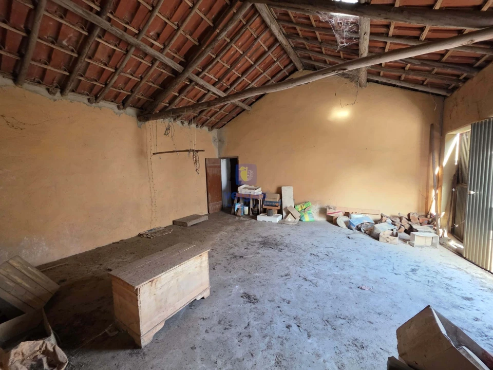 Moradia T3 para Venda em Alvorninha Foto 9