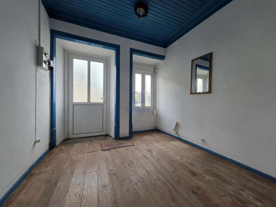 Moradia T4 para Venda em Alvorninha Foto 6