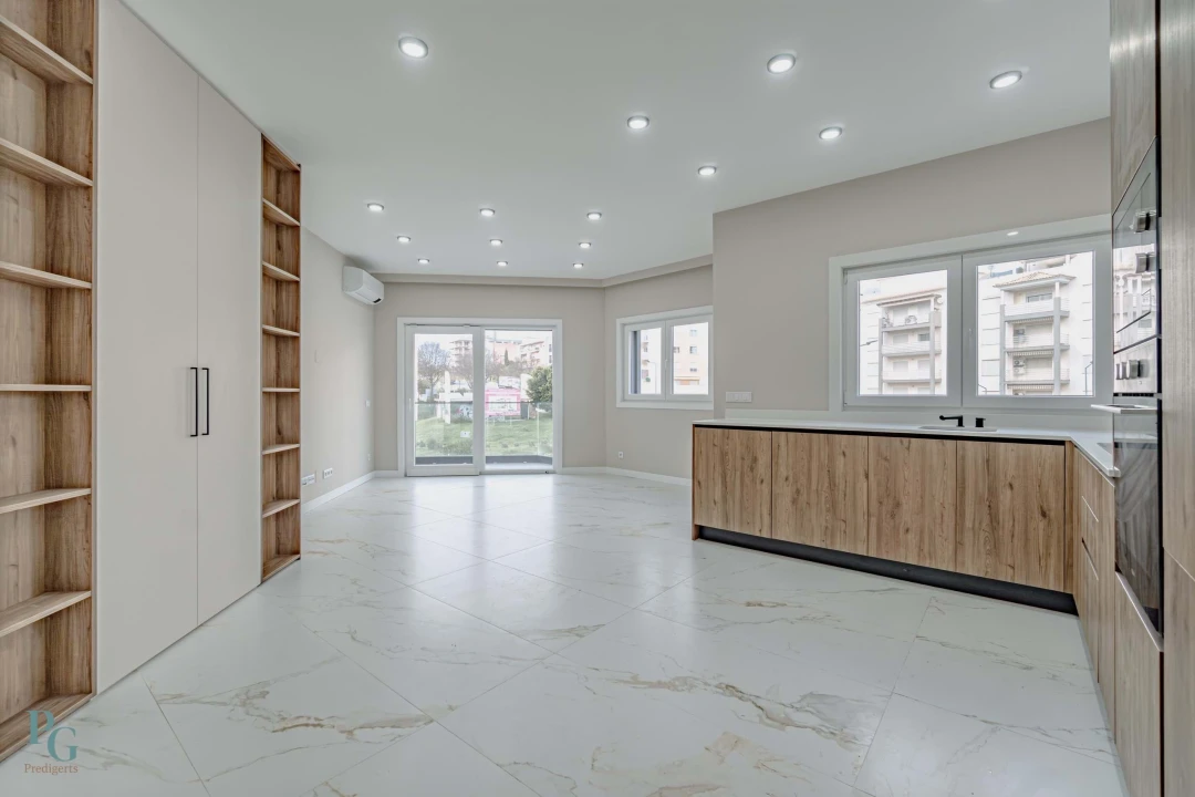 Apartamento T2 para Venda em Armação de Pera Foto 1