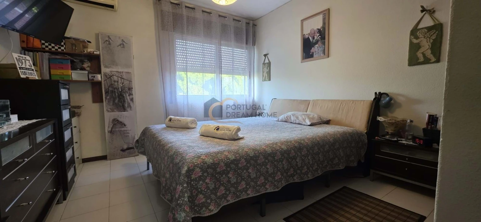 Apartamento T2 para Venda em Quarteira Foto 10