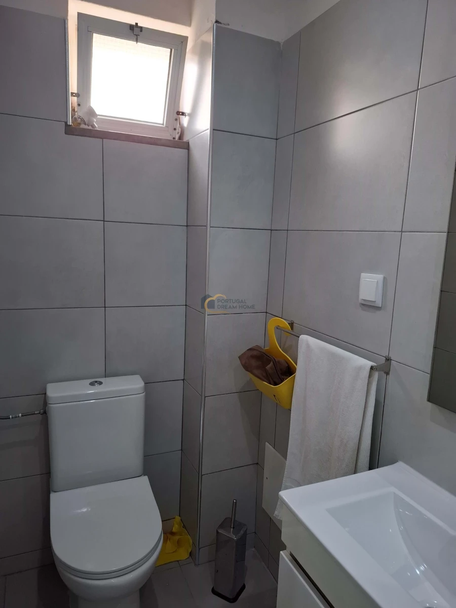 Apartamento T1 para Venda em Albufeira e Olhos de Água Foto 8