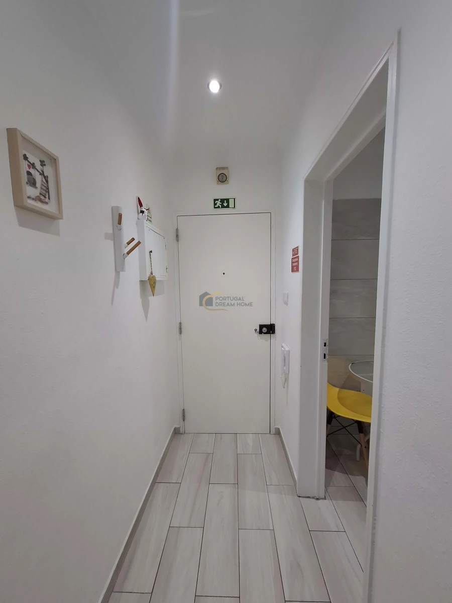 Apartamento T1 para Venda em Albufeira e Olhos de Água Foto 2