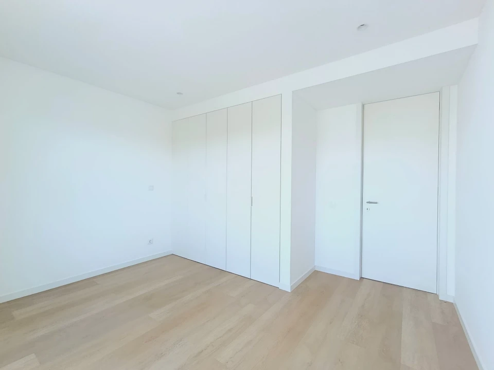 Apartamento T3 para Venda em Portimão Foto 13