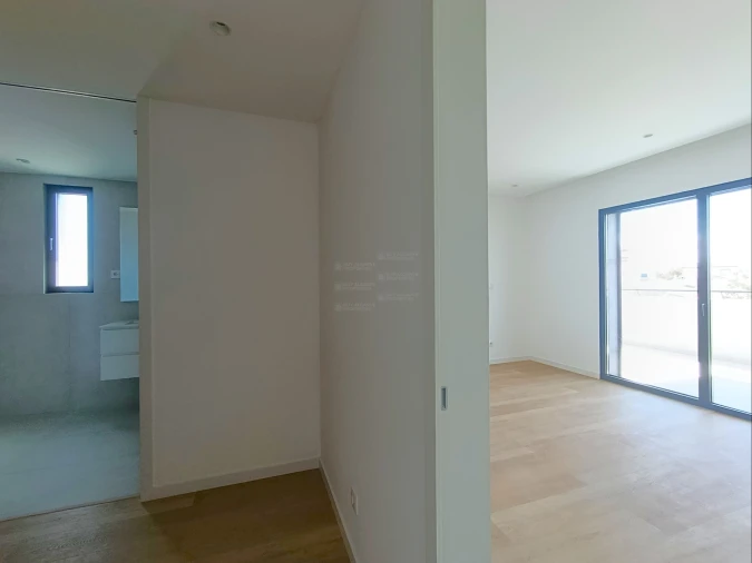 Apartamento T3 para Venda em Portimão Foto 7