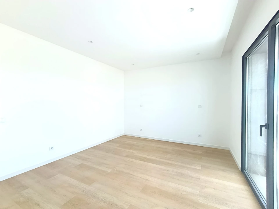 Apartamento T3 para Venda em Portimão Foto 8