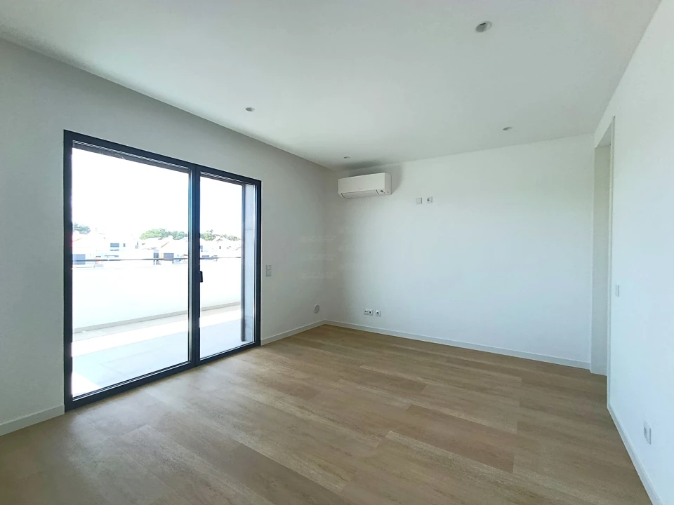 Apartamento T3 para Venda em Portimão Foto 14