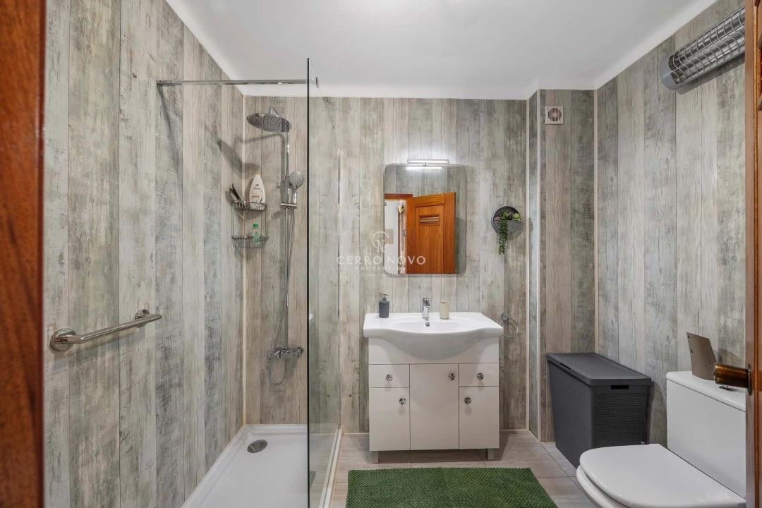 Apartamento T2 para Venda em Albufeira e Olhos de Água Foto 5