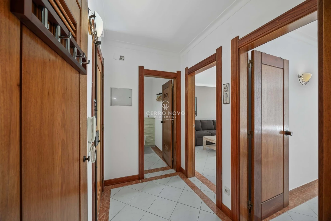 Apartamento T2 para Venda em Albufeira e Olhos de Água Foto 15