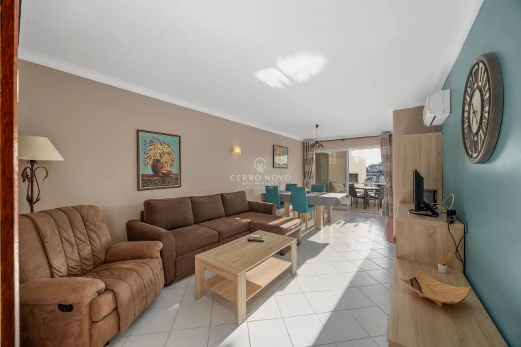 Apartamento T2 para Venda em Albufeira e Olhos de Água Foto 2