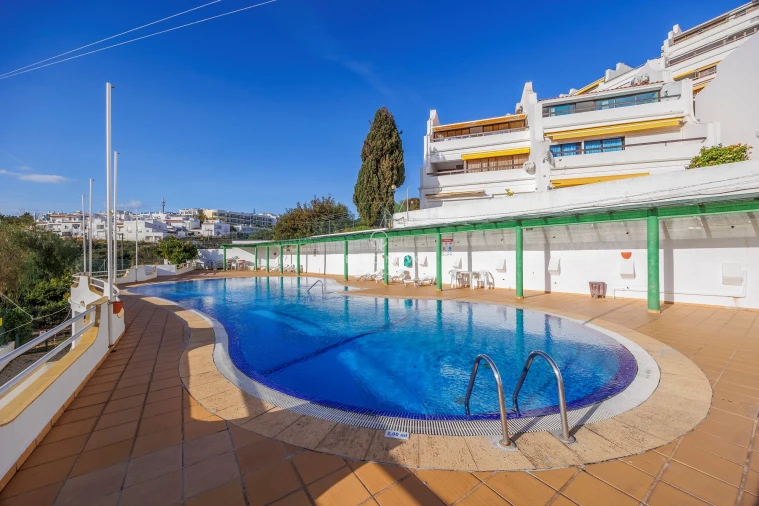 Apartamento T2 para Venda em Albufeira e Olhos de Água Foto 12