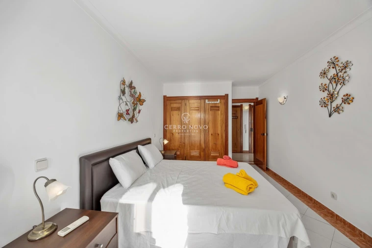 Apartamento T2 para Venda em Albufeira e Olhos de Água Foto 13