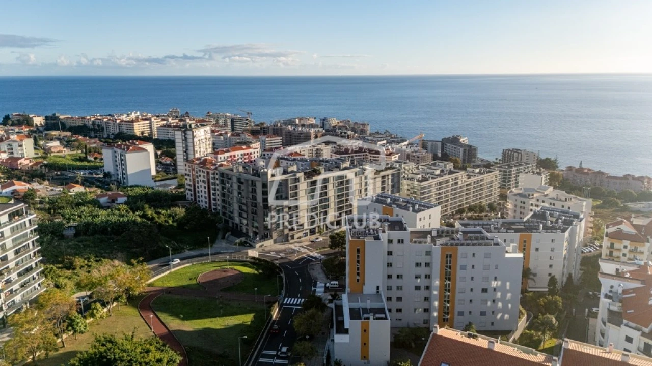 Apartamento T2 para Venda em São Martinho Foto 23