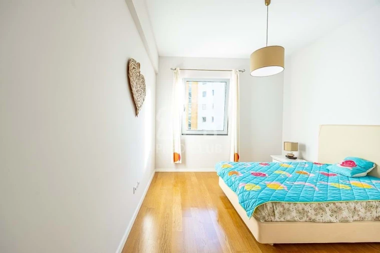 Apartamento T2 para Venda em São Martinho Foto 6