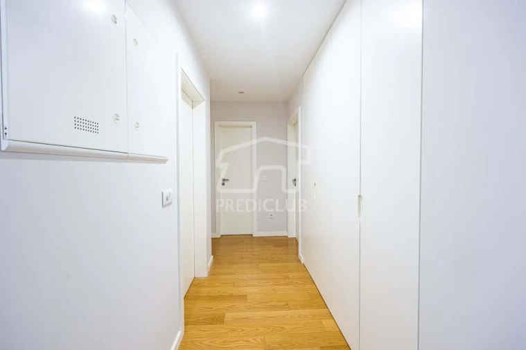 Apartamento T2 para Venda em São Martinho Foto 17