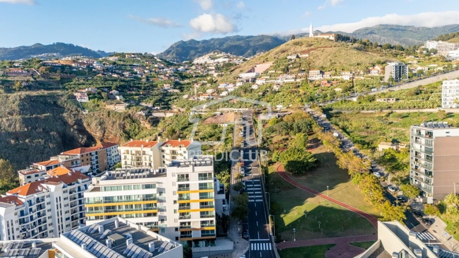 Apartamento T2 para Venda em São Martinho Foto 20