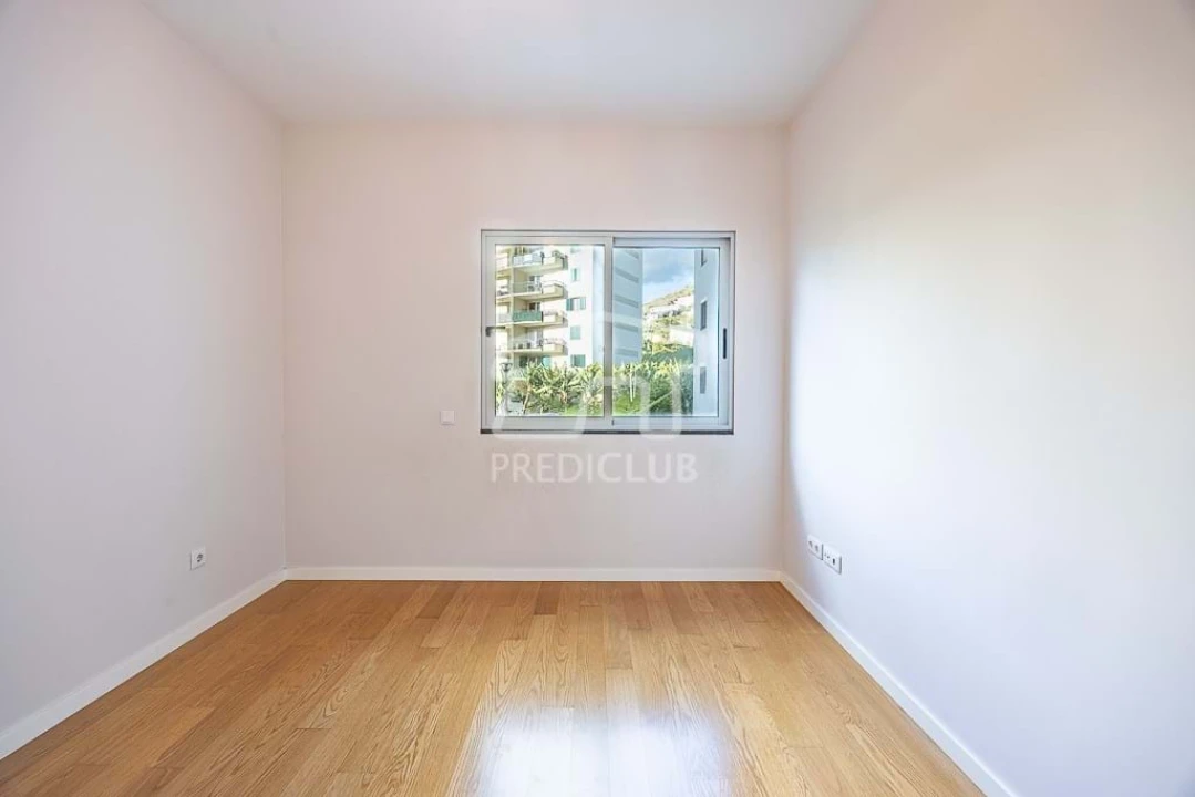 Apartamento T2 para Venda em São Martinho Foto 14