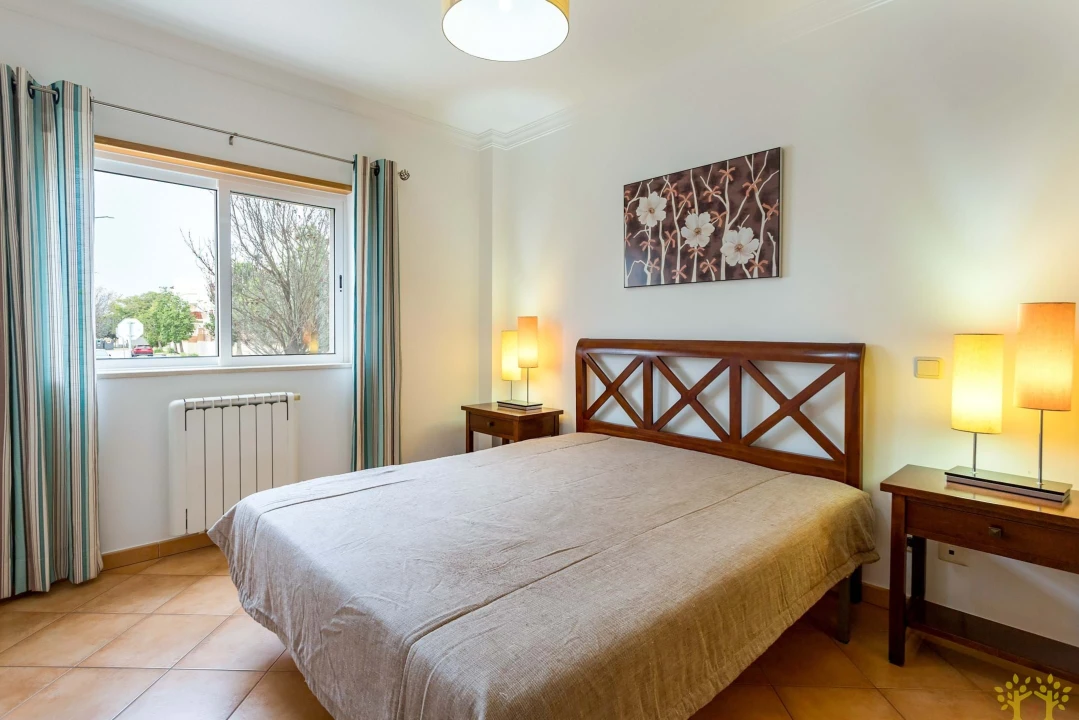 Apartamento T2 para Arrendamento em Conceição e Cabanas de Tavira Foto 13