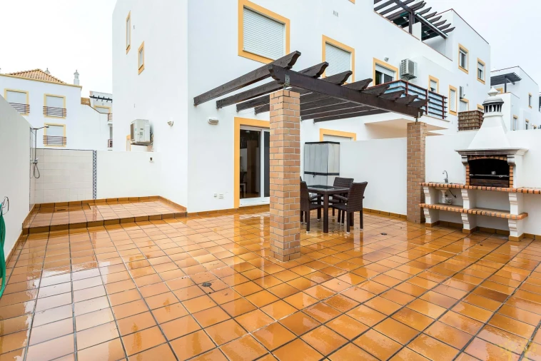 Apartamento T2 para Arrendamento em Conceição e Cabanas de Tavira Foto 21