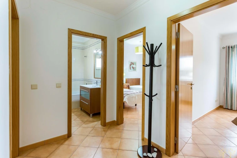 Apartamento T2 para Arrendamento em Conceição e Cabanas de Tavira Foto 14