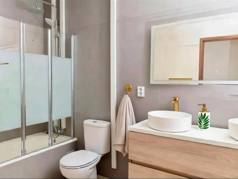 Apartamento T2 para Venda em Lagos (São Sebastião e Santa Maria) Foto 8