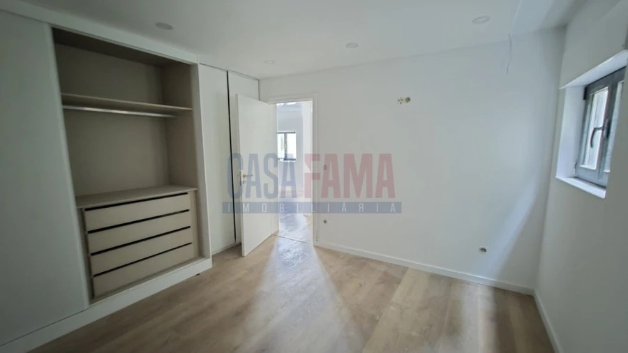 Moradia T1 para Venda em Fradelos Foto 5