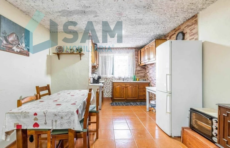 Moradia T6 para Venda em Ruivães e Campos Foto 27