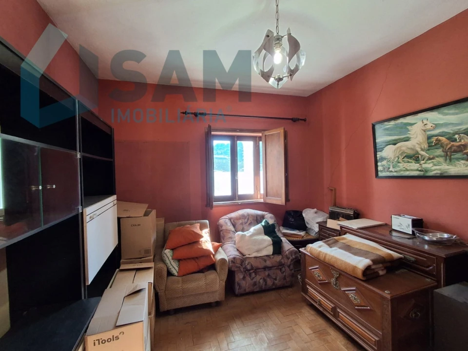 Moradia T4 para Venda em São Bartolomeu de Messines Foto 13