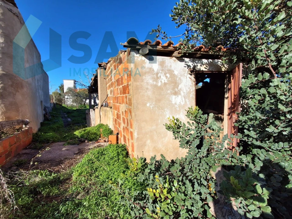 Moradia T4 para Venda em São Bartolomeu de Messines Foto 18