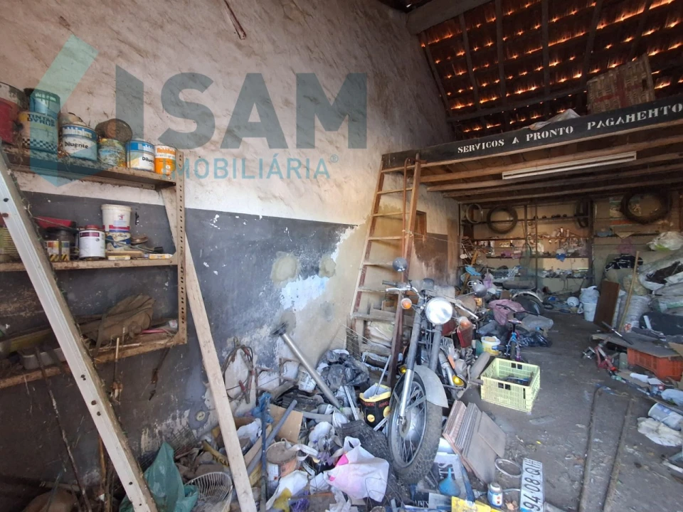 Moradia T4 para Venda em São Bartolomeu de Messines Foto 29