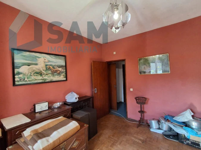 Moradia T4 para Venda em São Bartolomeu de Messines Foto 12