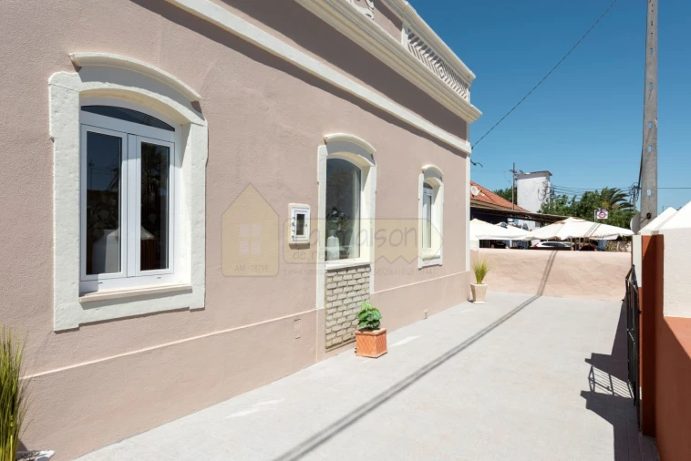 Moradia T3 para Venda em Silves Foto 5